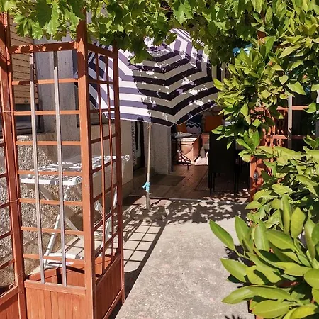 Isabele Apartmán Brodarica (Sibenik-Knin)